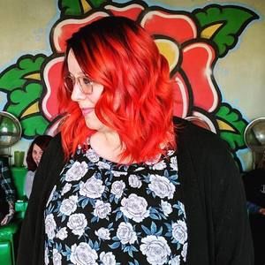 Meet your Posher, Carie